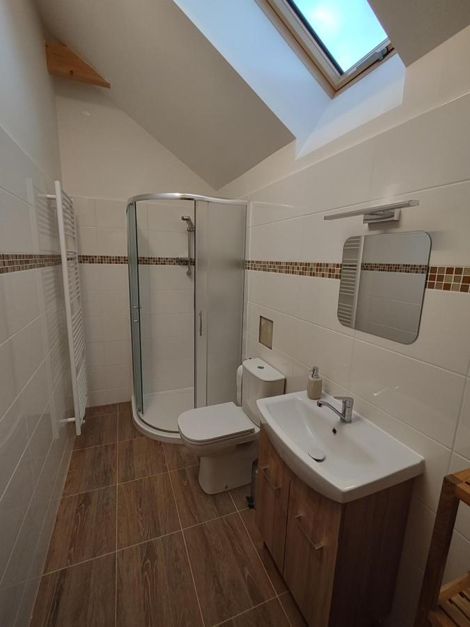Pekloveske Apartmany V Ceskem Raji Zeleznice Luaran gambar